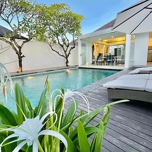  Villa Alami Luxury Indonésie